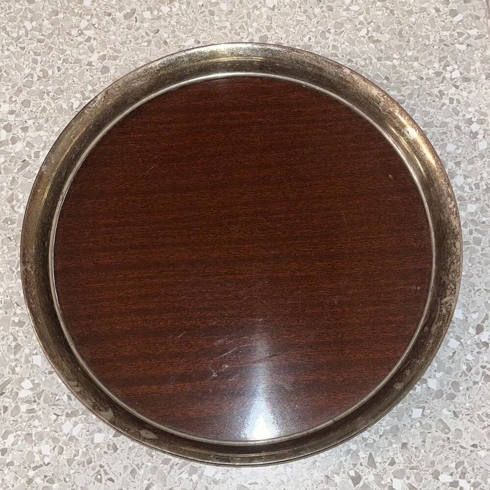 Round Serving Cocktail Tray Formica Wood Grain Set of 2 MCM Vintage Cresent & ? - Picture 4 of 12